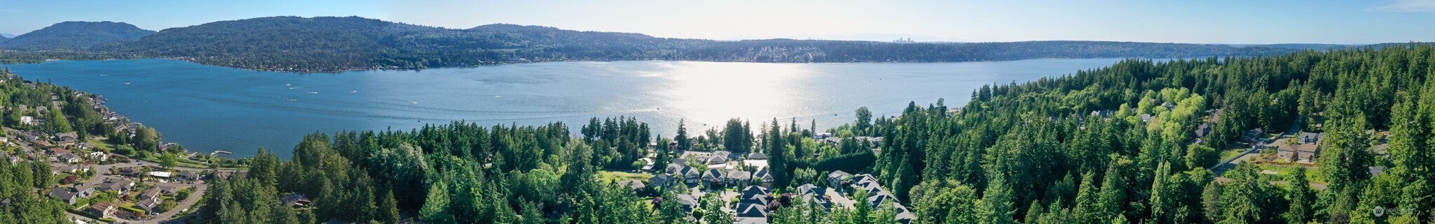 Sammamish, Washington, 98075, United States, 2 Bedrooms Bedrooms, ,2 BathroomsBathrooms,Residential,Active,1941345