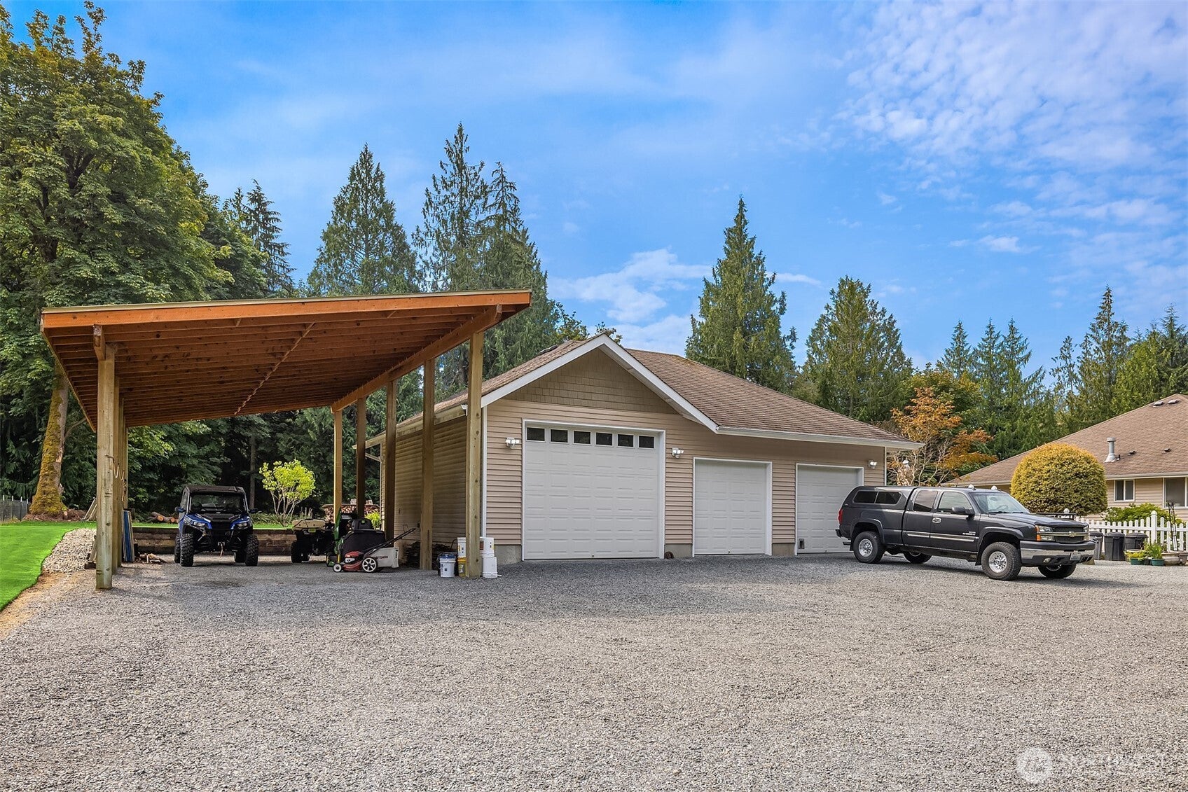 Arlington, Washington, 98223, United States, 4 Bedrooms Bedrooms, ,3 BathroomsBathrooms,Residential,Active,1945246