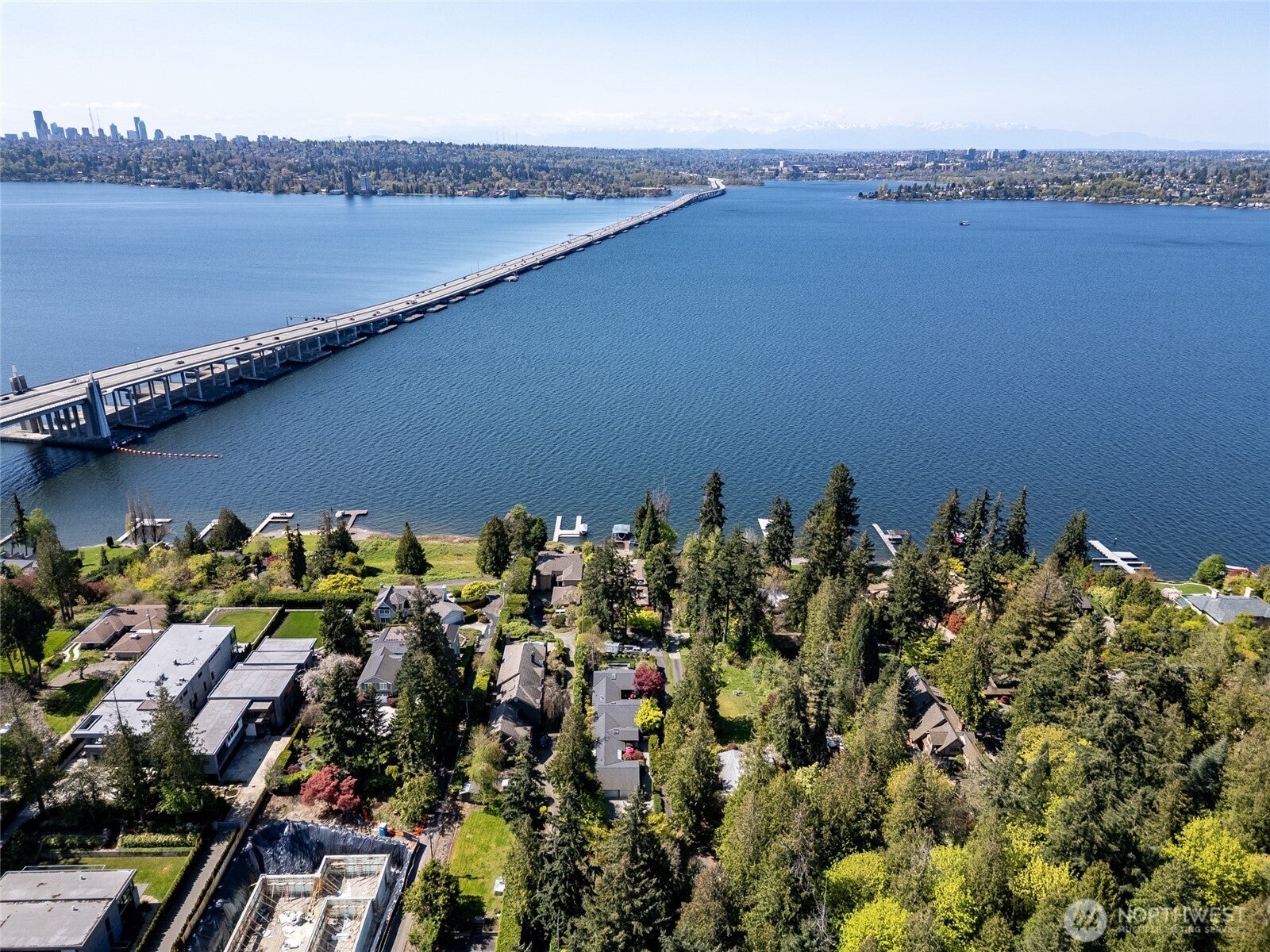 Medina, Washington, 98039, United States, 3 Bedrooms Bedrooms, ,3 BathroomsBathrooms,Residential,Active,1781504 Medina, Washington, 98039, United States, 3 Bedrooms Bedrooms, ,3 BathroomsBathrooms,Residential,Active,1781504