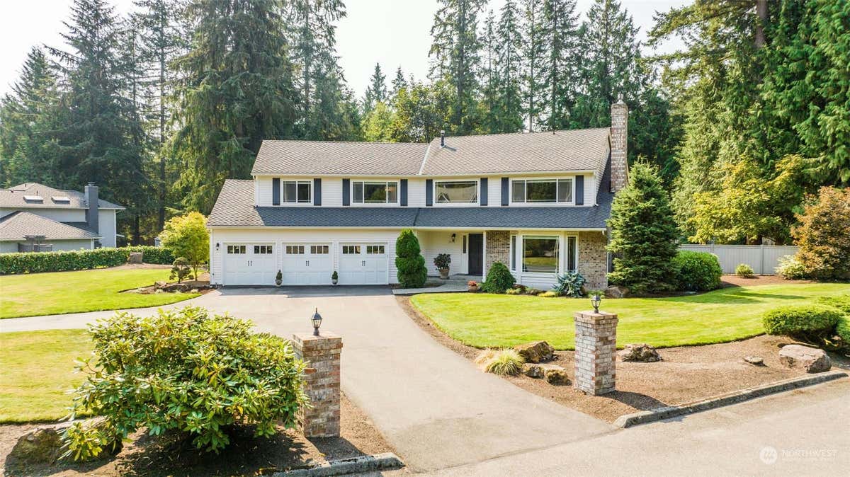 18390 NE 192ND ST, WOODINVILLE, WA 98077, photo 1 of 40