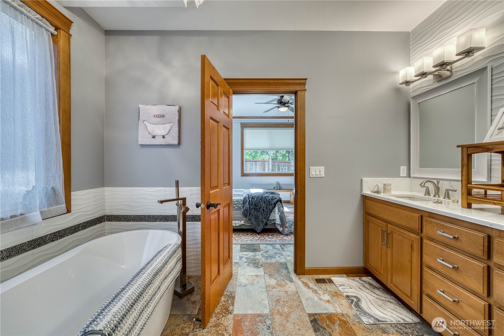 Gig Harbor, Washington, 98332, United States, ,4 BathroomsBathrooms,Residential,Active,1832301