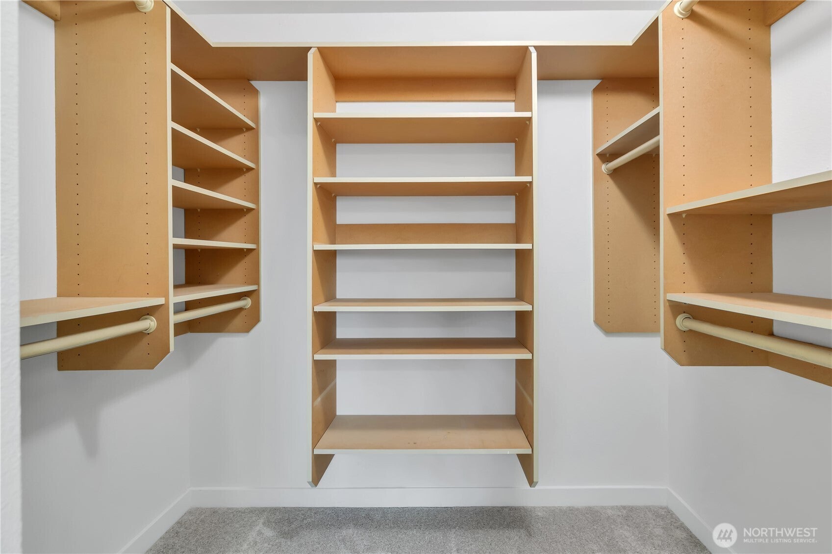 Bellevue, Washington, 98005, United States, 4 Bedrooms Bedrooms, ,3 BathroomsBathrooms,Residential,Active,1988415