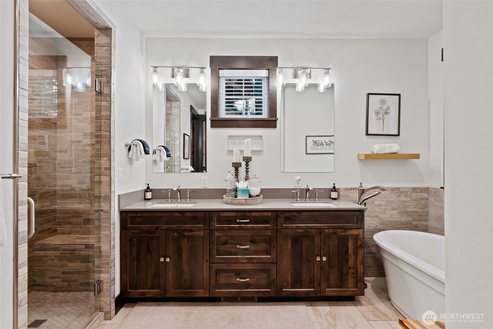 Cle Elum, Washington, 98922, United States, 4 Bedrooms Bedrooms, ,5 BathroomsBathrooms,Residential,Active,1965788