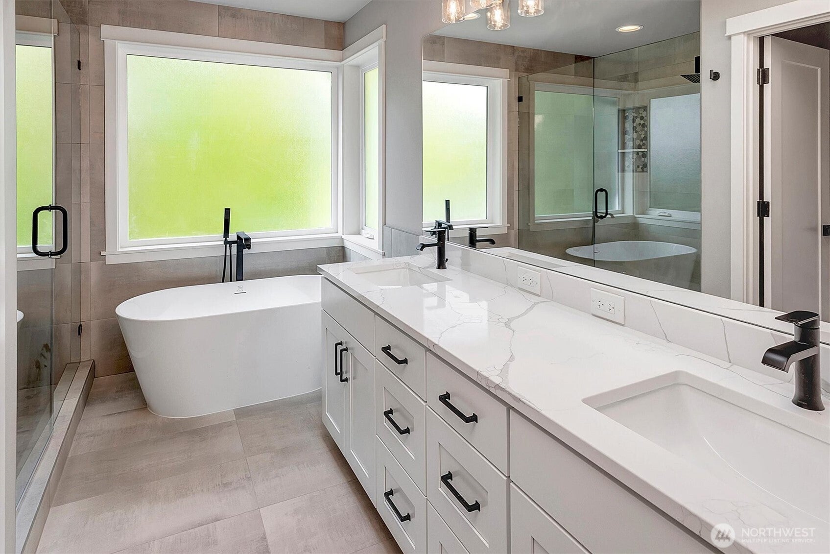 Sammamish, Washington, 98074, United States, 4 Bedrooms Bedrooms, ,4 BathroomsBathrooms,Residential,Active,1886848