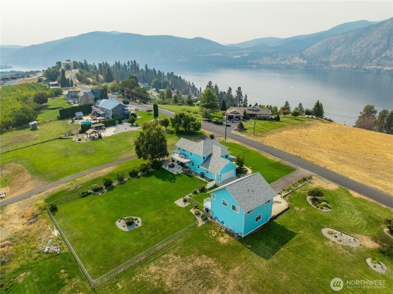 Manson, Washington, 98831, United States, 3 Bedrooms Bedrooms, ,3 BathroomsBathrooms,Residential,Active,1946323
