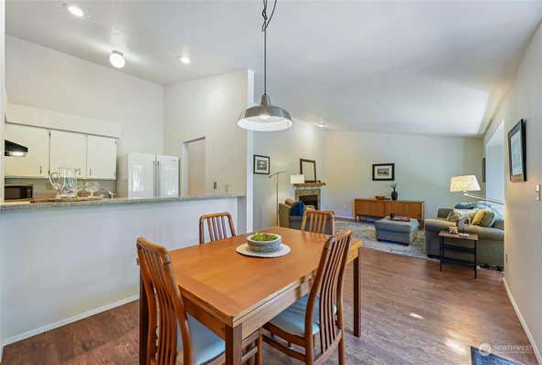 204 MOUNTAIN PARK BLVD SW APT C302, ISSAQUAH, WA 98027 - Image 1