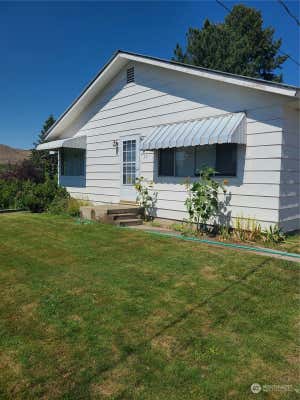 11 DIVISION ST E, TONASKET, WA 98855 - Image 1