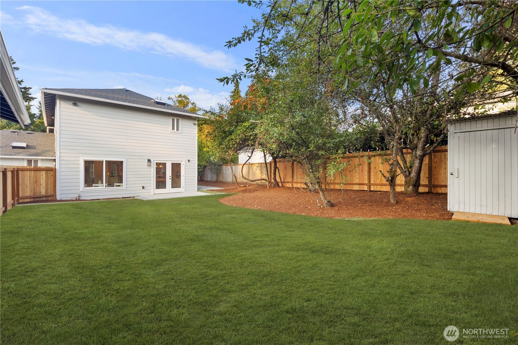 Shoreline, Washington, 98133, United States, 4 Bedrooms Bedrooms, ,3 BathroomsBathrooms,Residential,Active,1944038