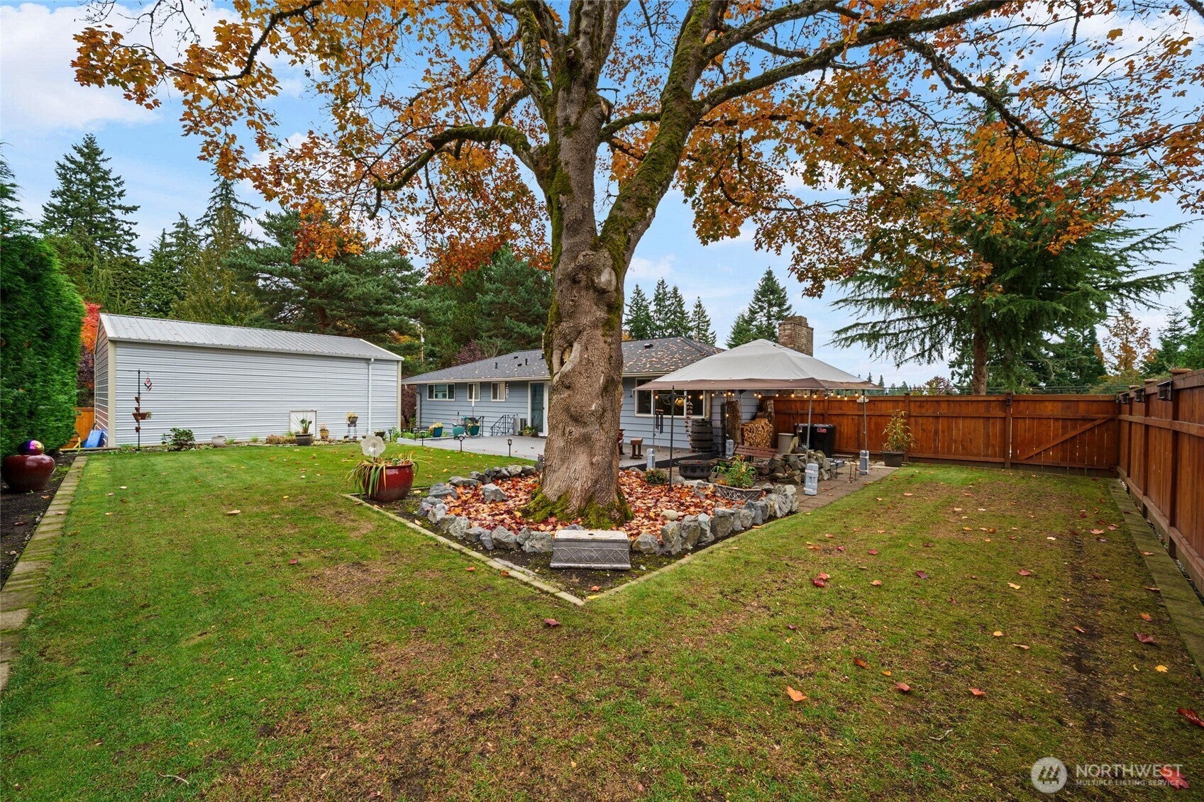 Lynnwood, Washington, 98087, United States, 3 Bedrooms Bedrooms, ,3 BathroomsBathrooms,Residential,Active,1987204