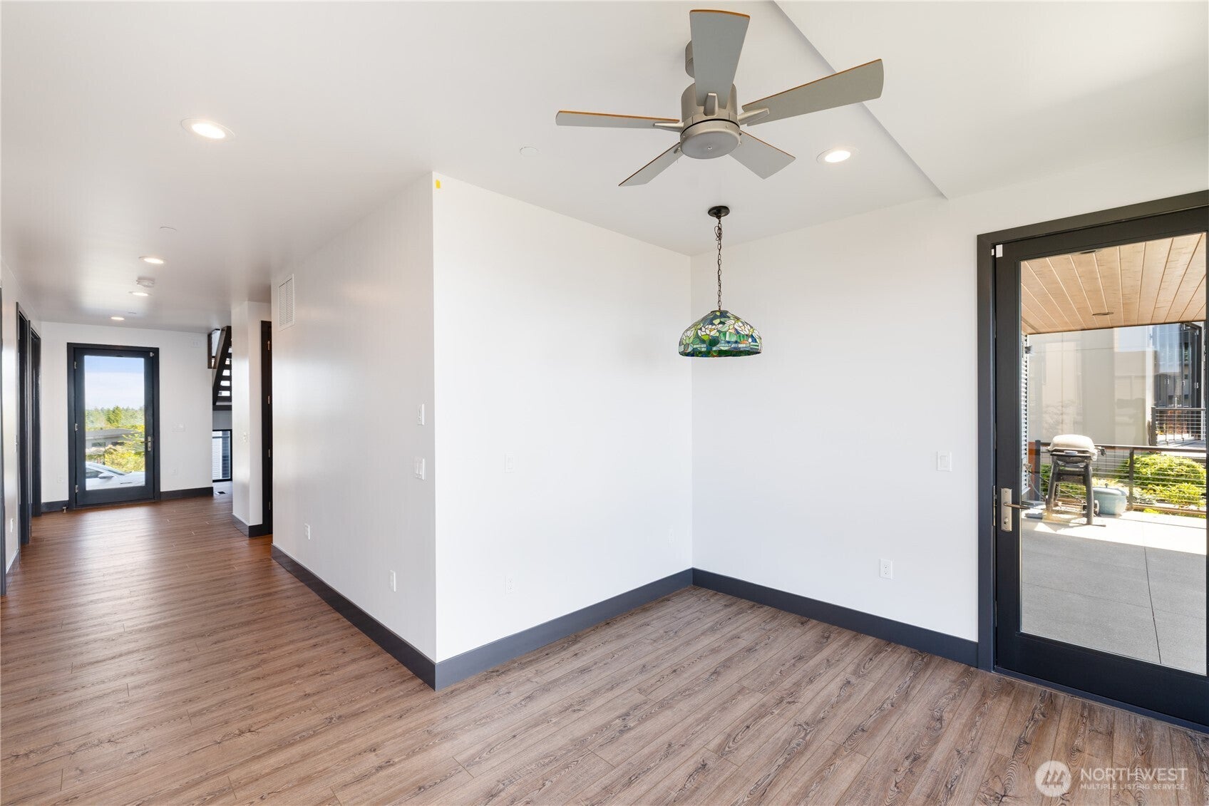 Anacortes, Washington, 98221, United States, 3 Bedrooms Bedrooms, ,3 BathroomsBathrooms,Residential,Active,1968386