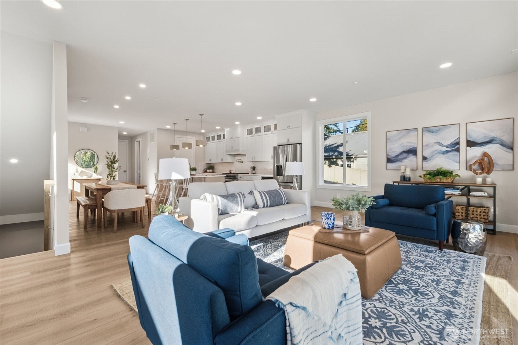 Maple Valley, Washington, 98038, United States, 4 Bedrooms Bedrooms, ,4 BathroomsBathrooms,Residential,Active,1965803