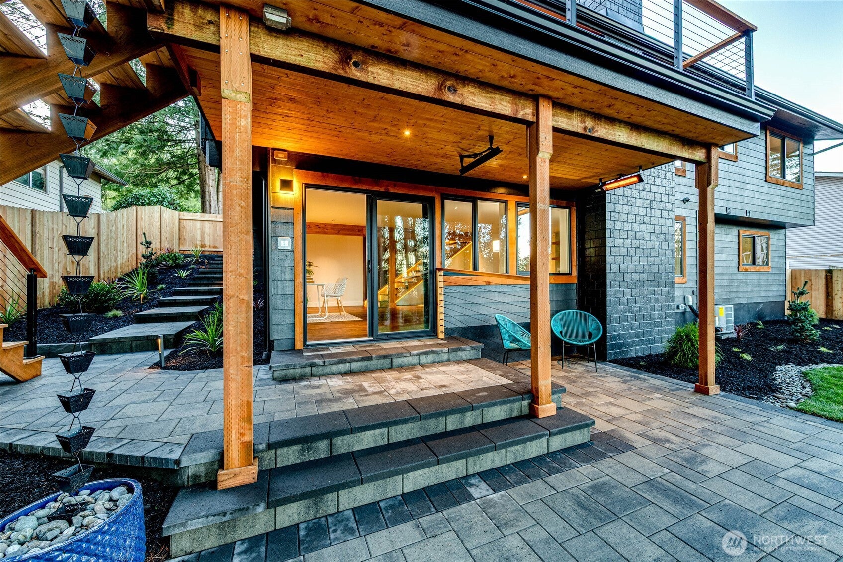 Bothell, Washington, 98021, United States, 4 Bedrooms Bedrooms, ,3 BathroomsBathrooms,Residential,Active,2012228