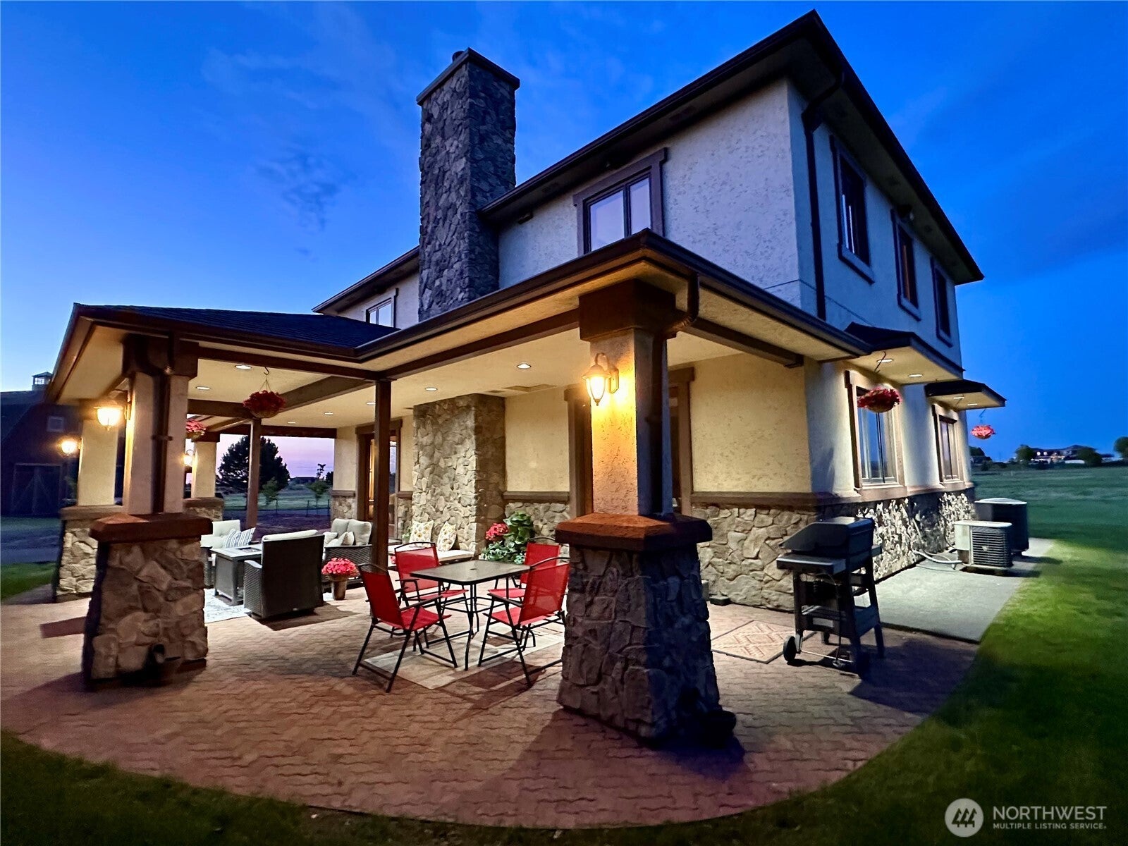 Walla Walla, Washington, 99362, United States, 6 Bedrooms Bedrooms, ,5 BathroomsBathrooms,Residential,Active,1787145