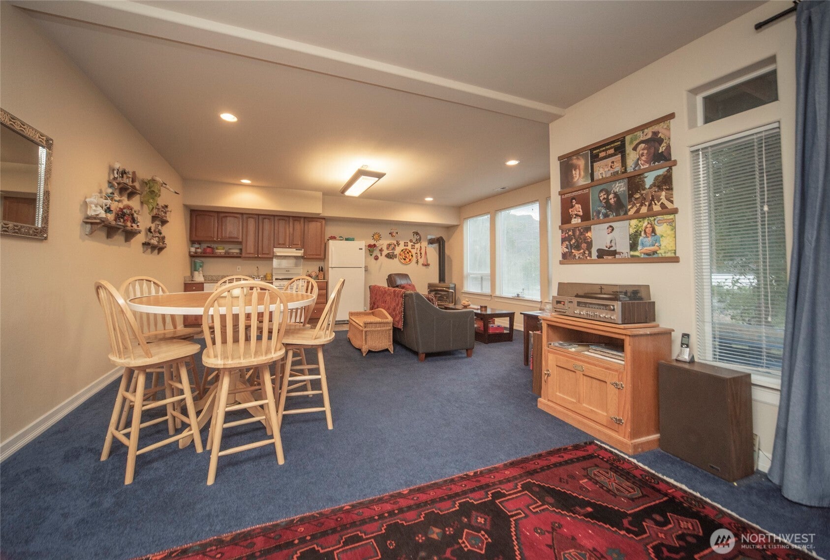 Quincy, Washington, 98848, United States, 4 Bedrooms Bedrooms, ,4 BathroomsBathrooms,Residential,Active,1824915