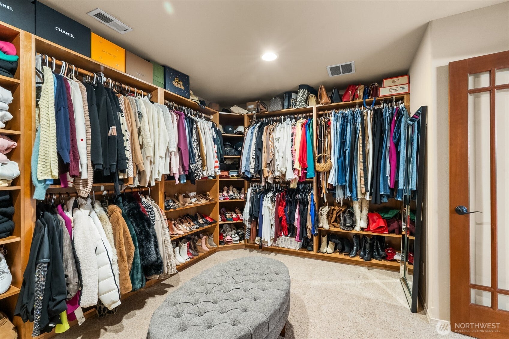 Roy, Washington, 98580, United States, 5 Bedrooms Bedrooms, ,5 BathroomsBathrooms,Residential,Contingent,2007210