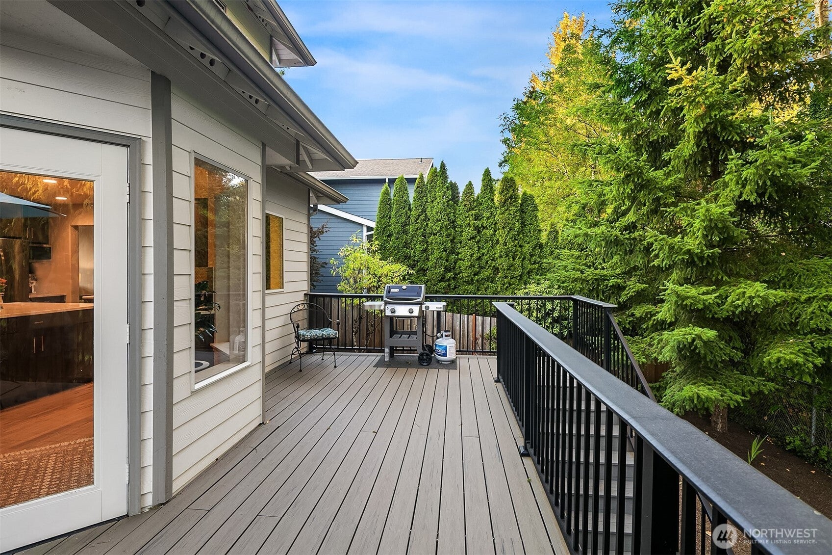 Woodinville, Washington, 98072, United States, 3 Bedrooms Bedrooms, ,3 BathroomsBathrooms,Residential,Active,1945838