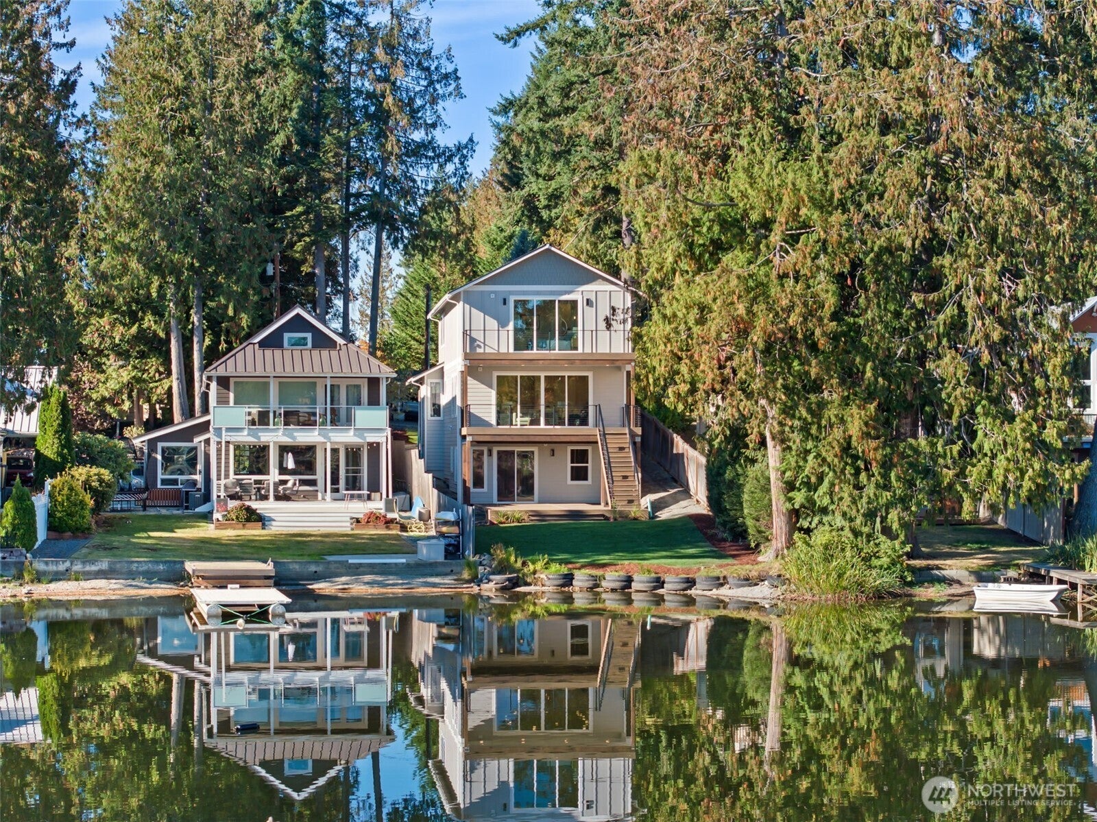 Maple Valley, Washington, 98038, United States, 4 Bedrooms Bedrooms, ,4 BathroomsBathrooms,Residential,Active,1965803