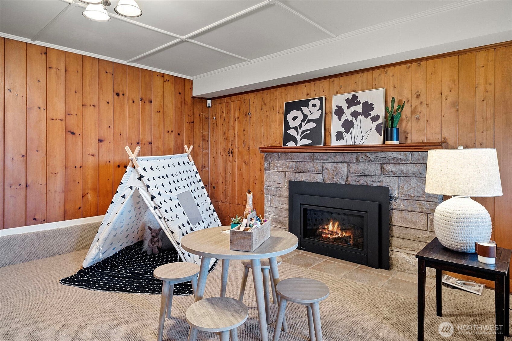 Tacoma, Washington, 98406, United States, 4 Bedrooms Bedrooms, ,4 BathroomsBathrooms,Residential,Active,1952076