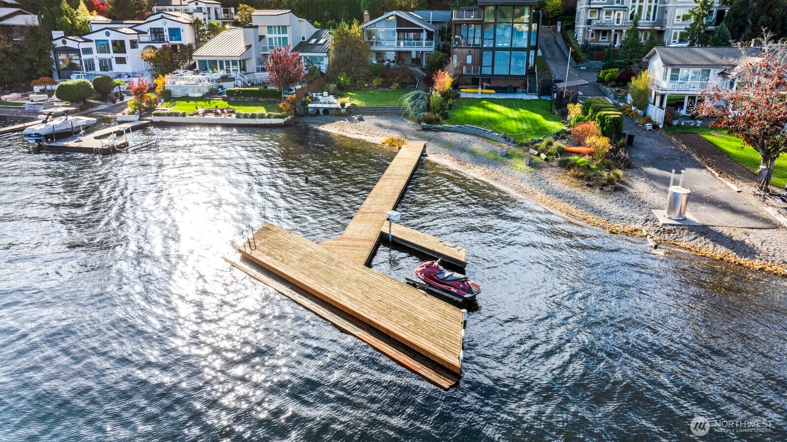 Redmond, Washington, 98052, United States, 4 Bedrooms Bedrooms, ,4 BathroomsBathrooms,Residential,Active,1989771