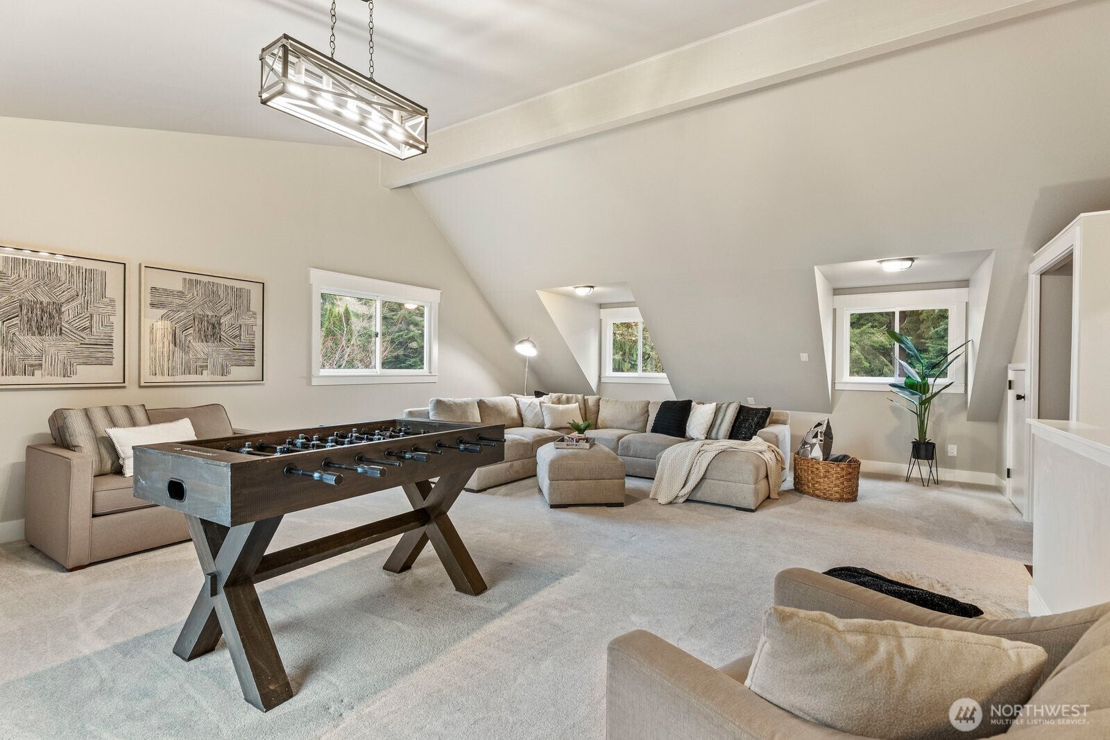 Woodinville, Washington, 98077, United States, 4 Bedrooms Bedrooms, ,4 BathroomsBathrooms,Residential,Active,2001351