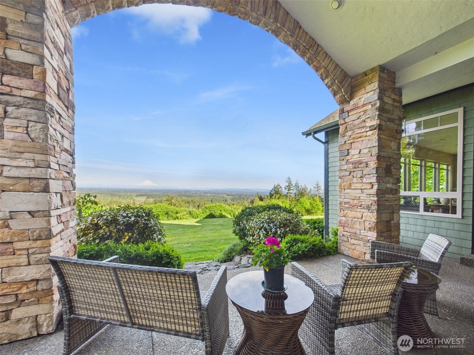 Olympia, Washington, 98512, United States, ,2 BathroomsBathrooms,Residential,Active,1800183