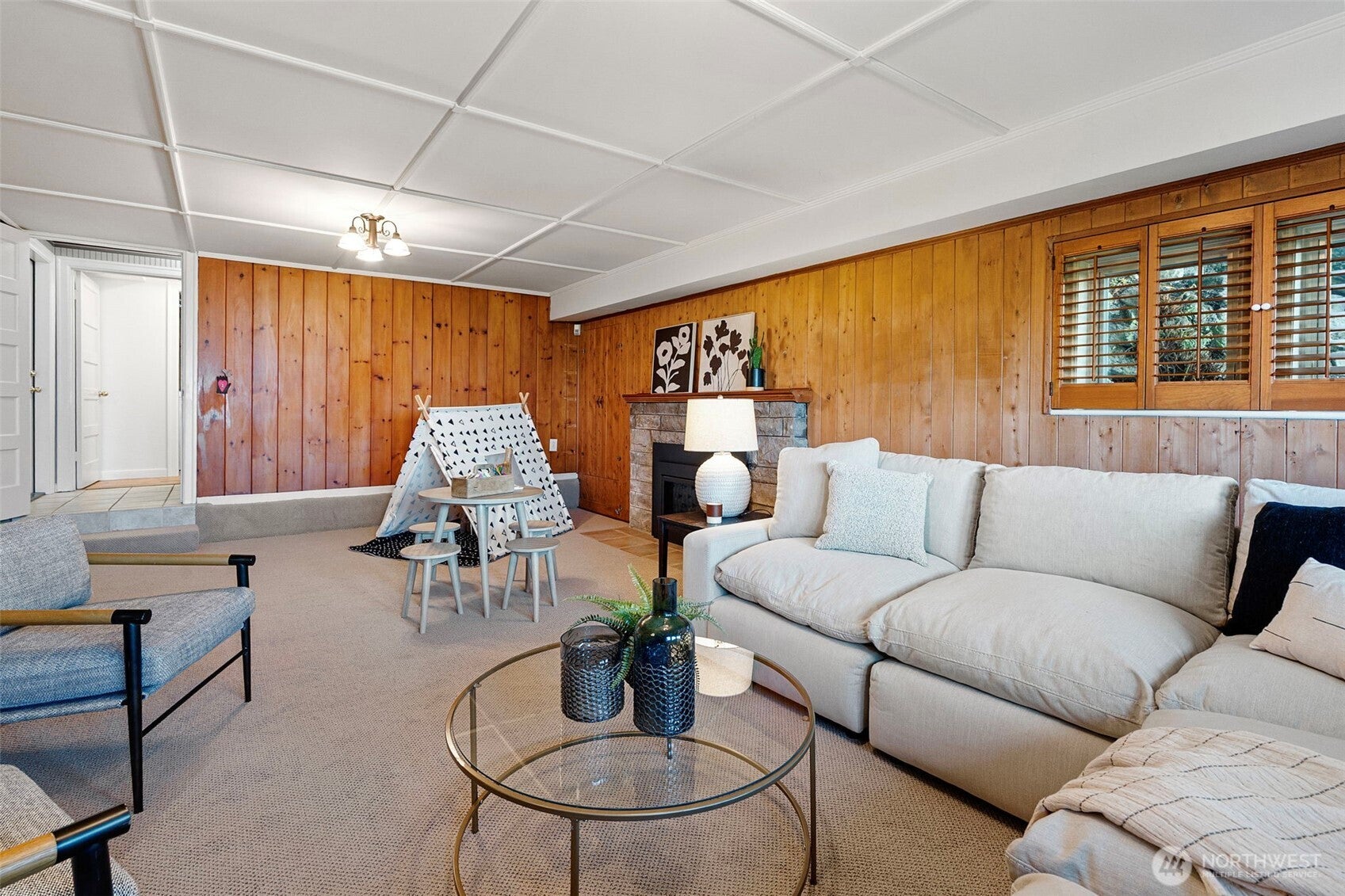 Tacoma, Washington, 98406, United States, 4 Bedrooms Bedrooms, ,4 BathroomsBathrooms,Residential,Active,1952076