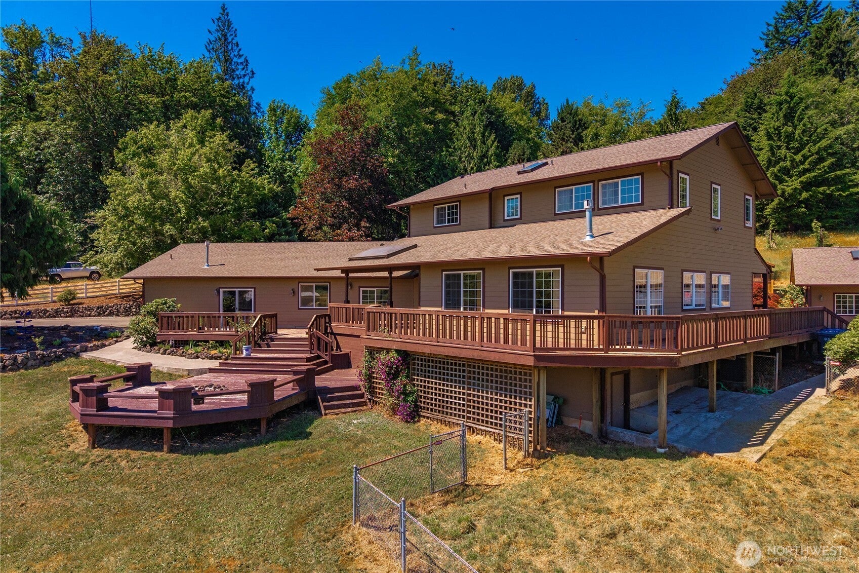 Shelton, Washington, 98584, United States, 5 Bedrooms Bedrooms, ,5 BathroomsBathrooms,Residential,Active,1877788