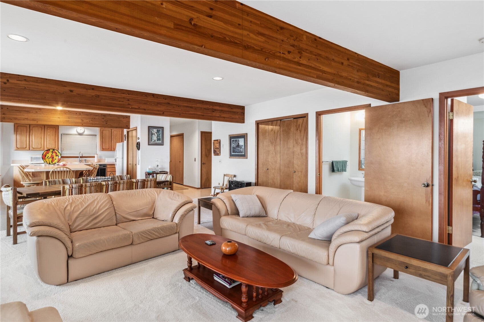 Brinnon, Washington, 98320, United States, 2 Bedrooms Bedrooms, ,4 BathroomsBathrooms,Residential,Active,1852670