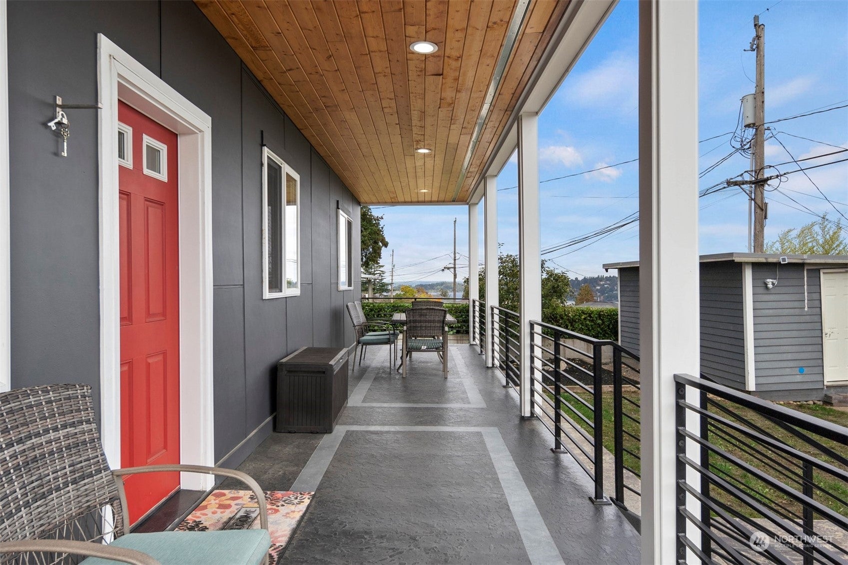 Seattle, Washington, 98178, United States, ,7 BathroomsBathrooms,Residential,Active,1702986