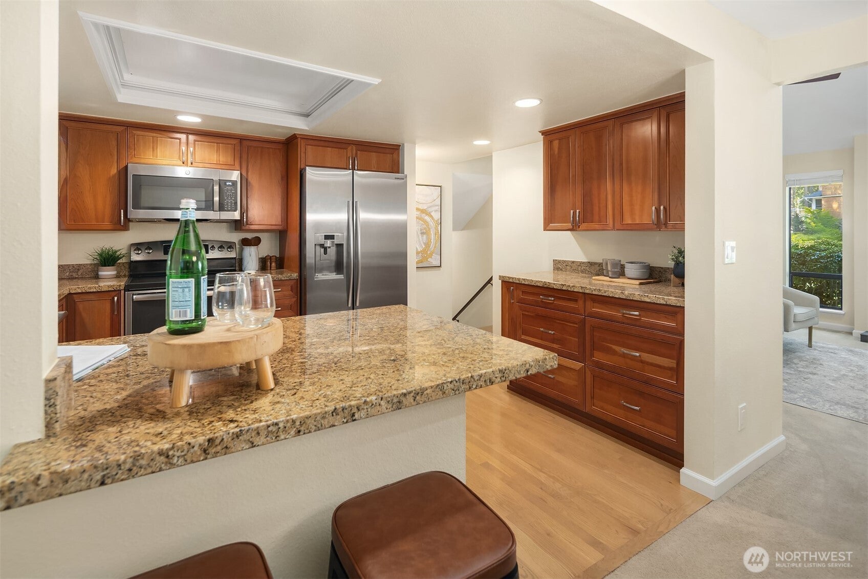 Redmond, Washington, 98052, United States, 3 Bedrooms Bedrooms, ,3 BathroomsBathrooms,Residential,Active,1953712