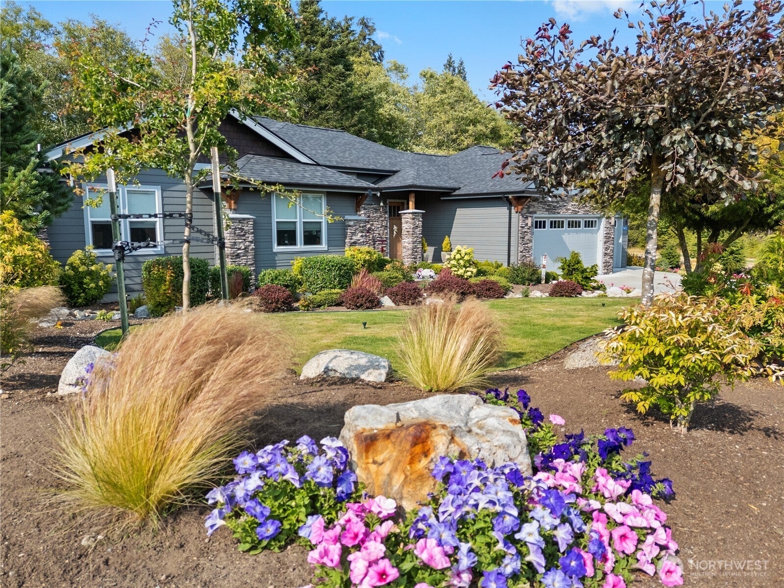 Anacortes, Washington, 98221, United States, 3 Bedrooms Bedrooms, ,2 BathroomsBathrooms,Residential,Active,1968395