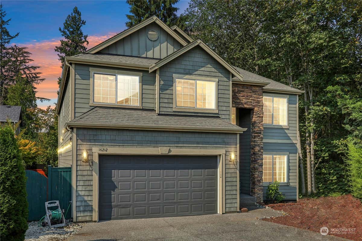 16212 40TH AVE SE, BOTHELL, WA 98012, photo 1 of 29