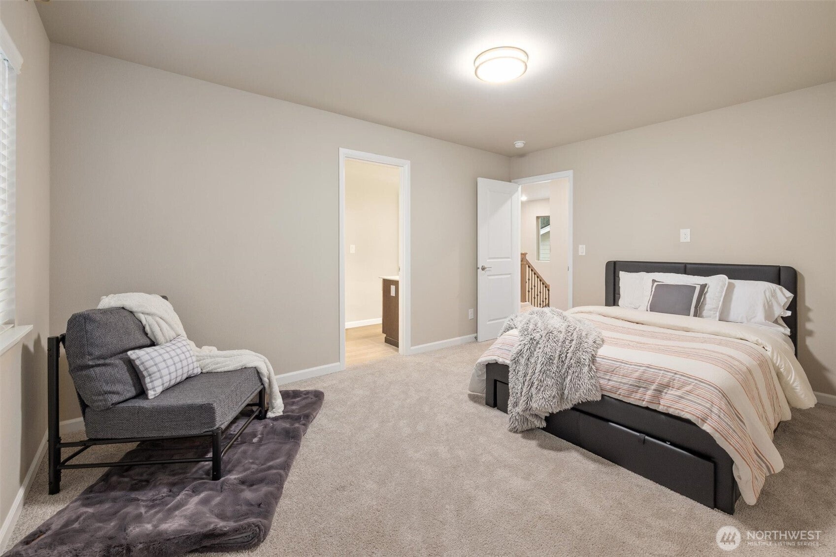 Bothell, Washington, 98021, United States, 4 Bedrooms Bedrooms, ,4 BathroomsBathrooms,Residential,Active,2007270