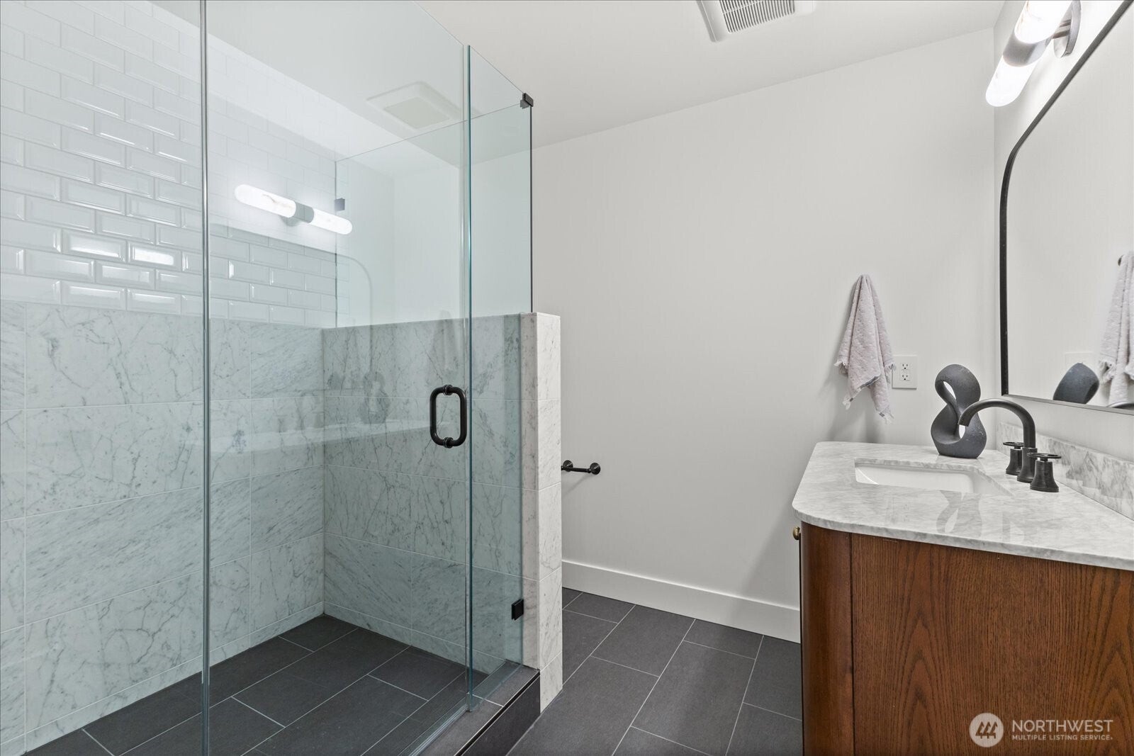 Bellevue, Washington, 98004, United States, 5 Bedrooms Bedrooms, ,6 BathroomsBathrooms,Residential,Active,2002362