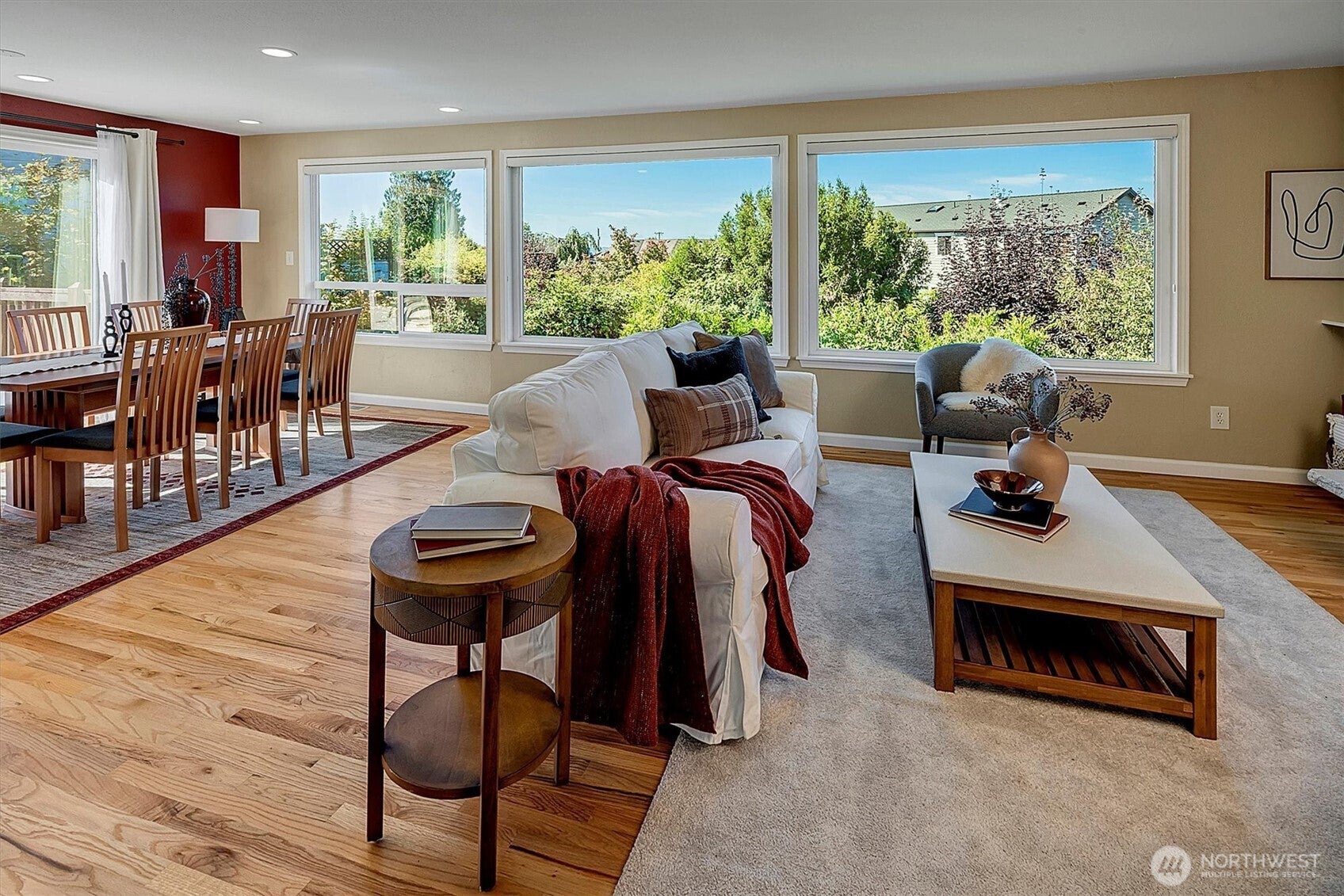 Shoreline, Washington, 98177, United States, 5 Bedrooms Bedrooms, ,3 BathroomsBathrooms,Residential,Active,1922341