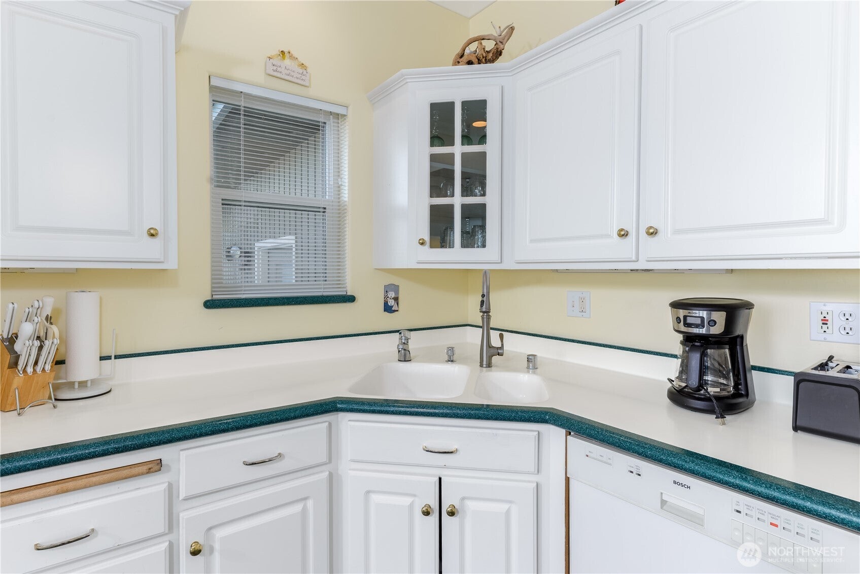 Sequim, Washington, 98382, United States, 2 Bedrooms Bedrooms, ,2 BathroomsBathrooms,Residential,Active,1967307