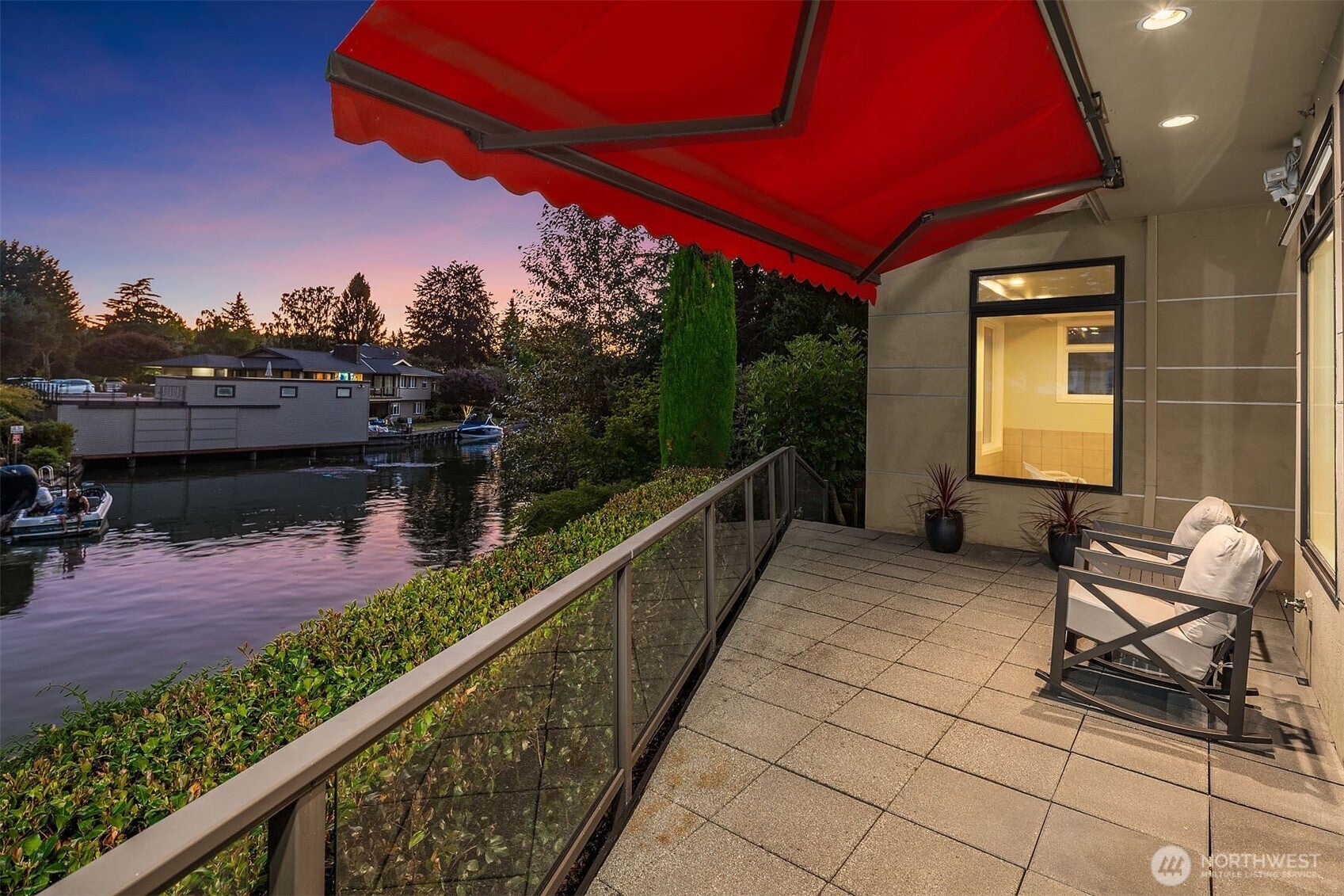 Bellevue, Washington, 98006, United States, 5 Bedrooms Bedrooms, ,8 BathroomsBathrooms,Residential,Active,1914795