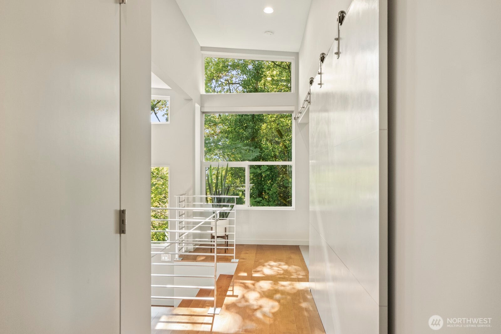 Bellevue, Washington, 98008, United States, 4 Bedrooms Bedrooms, ,5 BathroomsBathrooms,Residential,Active,1960111