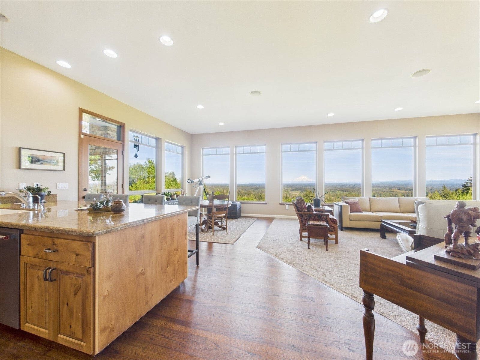 Olympia, Washington, 98512, United States, ,2 BathroomsBathrooms,Residential,Active,1800183