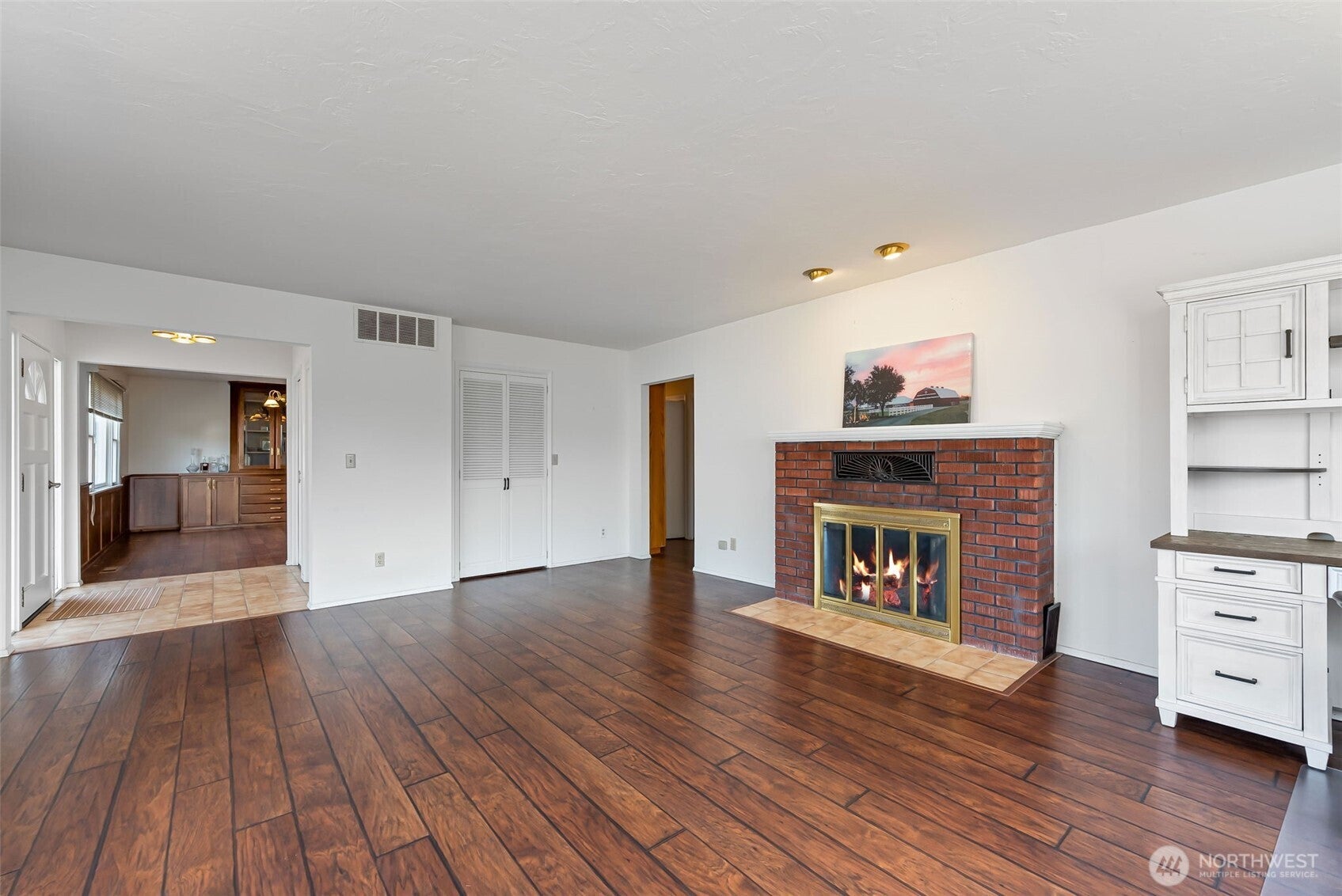 Sequim, Washington, 98382, United States, 3 Bedrooms Bedrooms, ,4 BathroomsBathrooms,Residential,Active,1871579