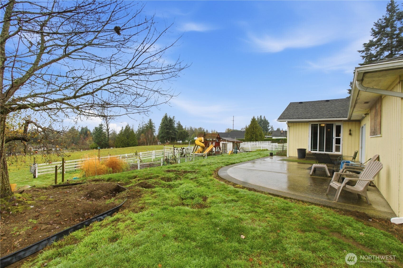 Kent, Washington, 98042, United States, 4 Bedrooms Bedrooms, ,4 BathroomsBathrooms,Residential,Active,1999176