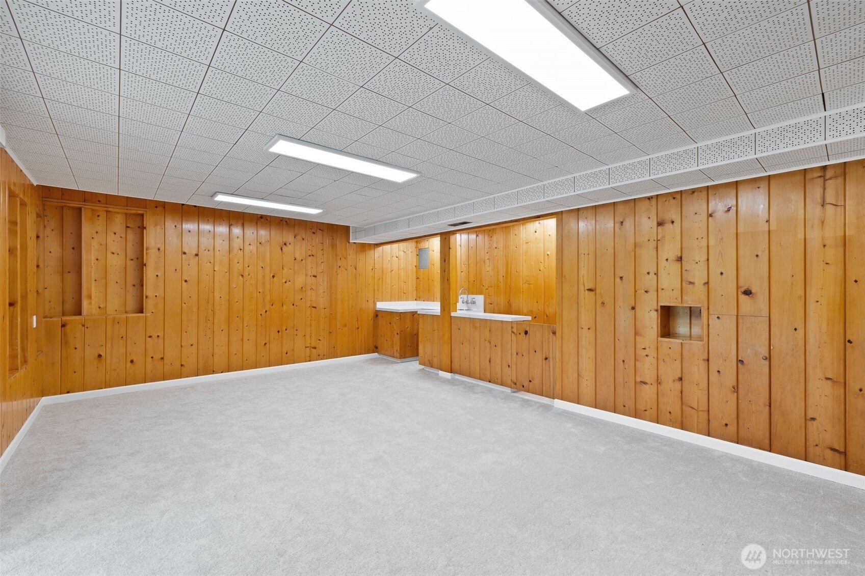 Bellevue, Washington, 98008, United States, 4 Bedrooms Bedrooms, ,2 BathroomsBathrooms,Residential,Active,1943800