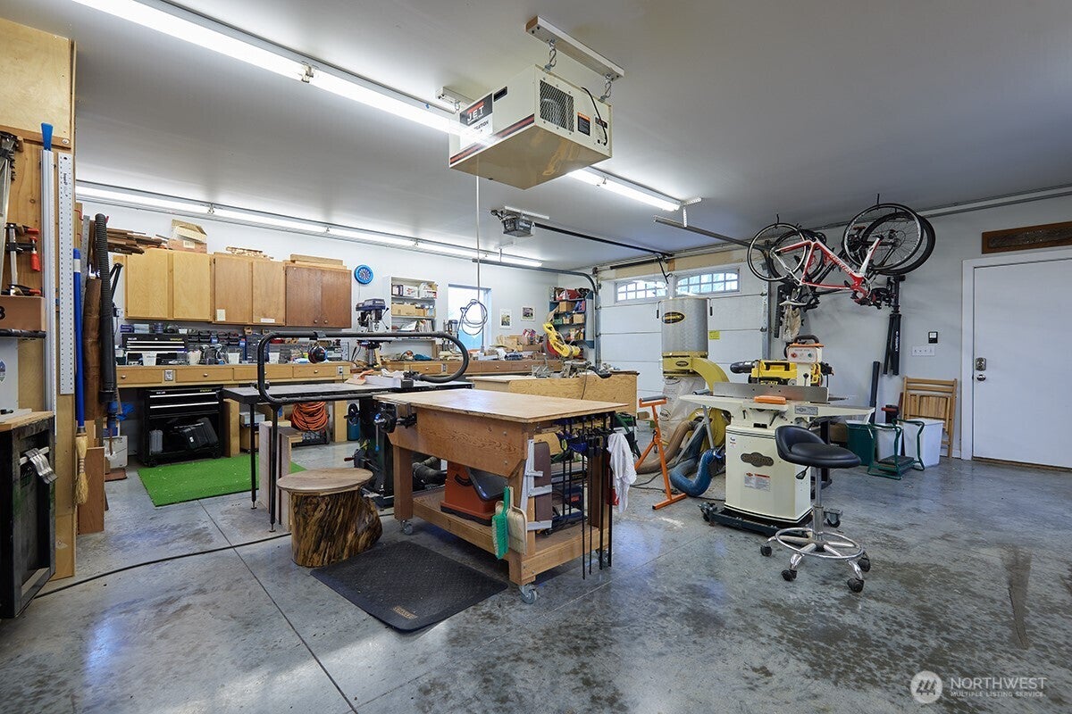 Walla Walla, Washington, 99362, United States, 5 Bedrooms Bedrooms, ,4 BathroomsBathrooms,Residential,Active,2001360