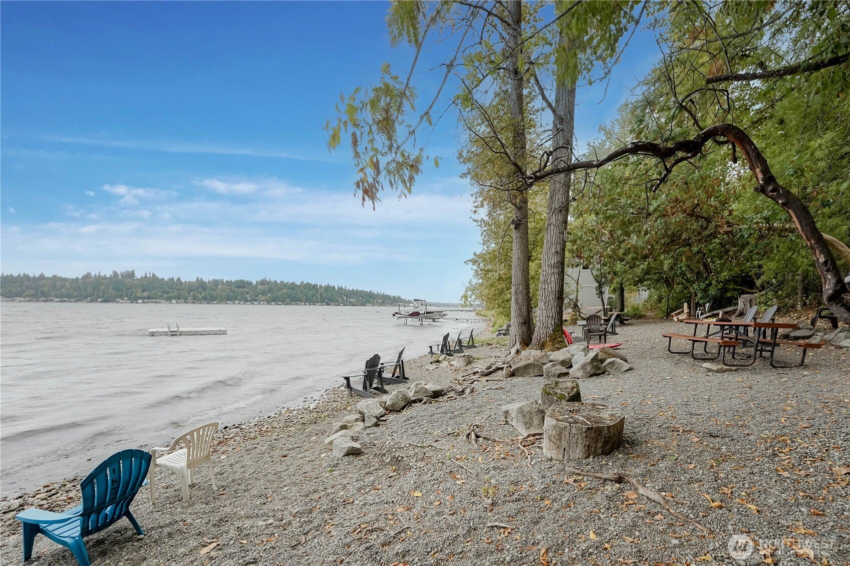 Sammamish, Washington, 98074, United States, 5 Bedrooms Bedrooms, ,4 BathroomsBathrooms,Residential,Active,1953706