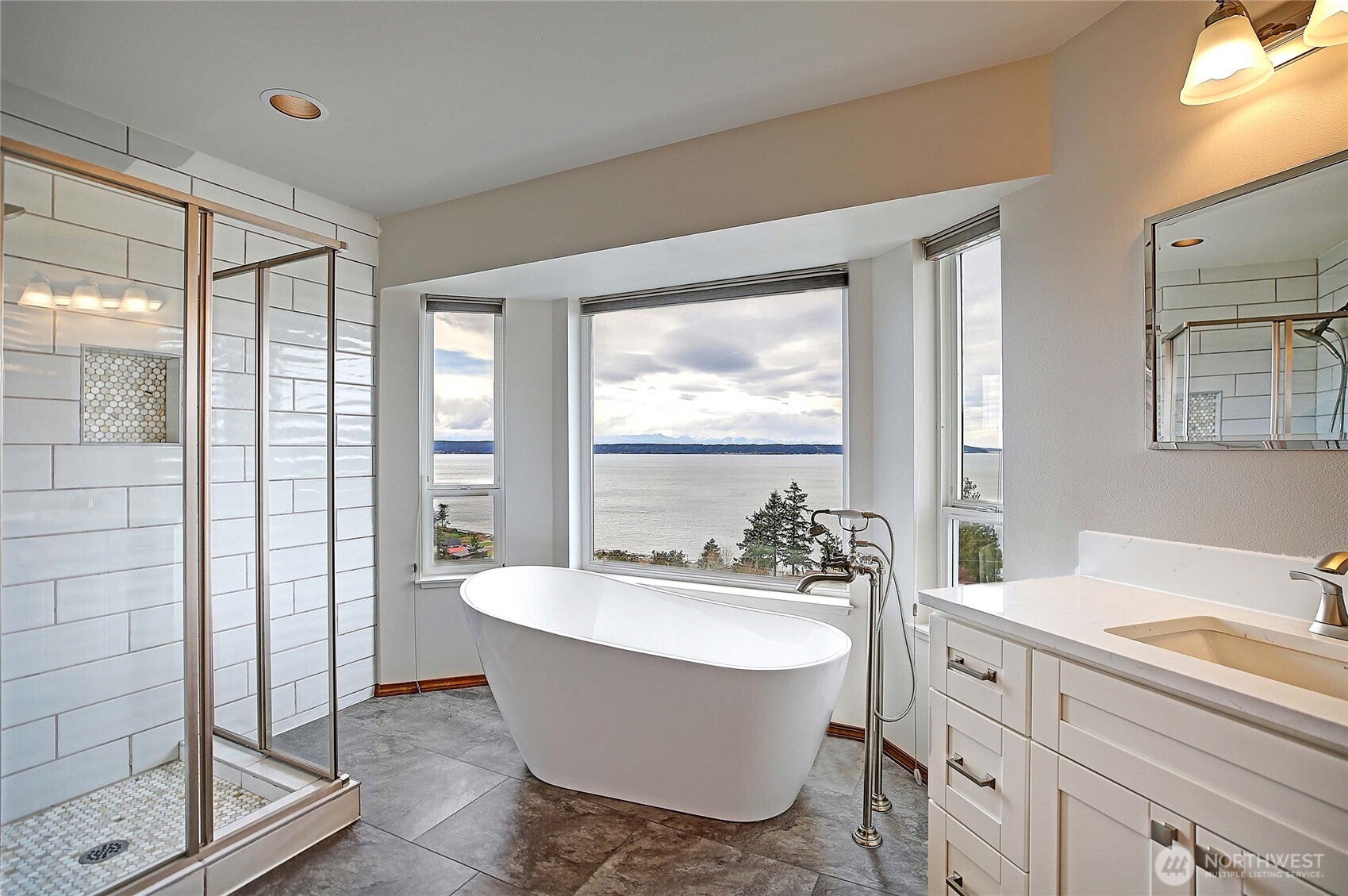 Camano Island, Washington, 98282, United States, 4 Bedrooms Bedrooms, ,3 BathroomsBathrooms,Residential,Active,1973528