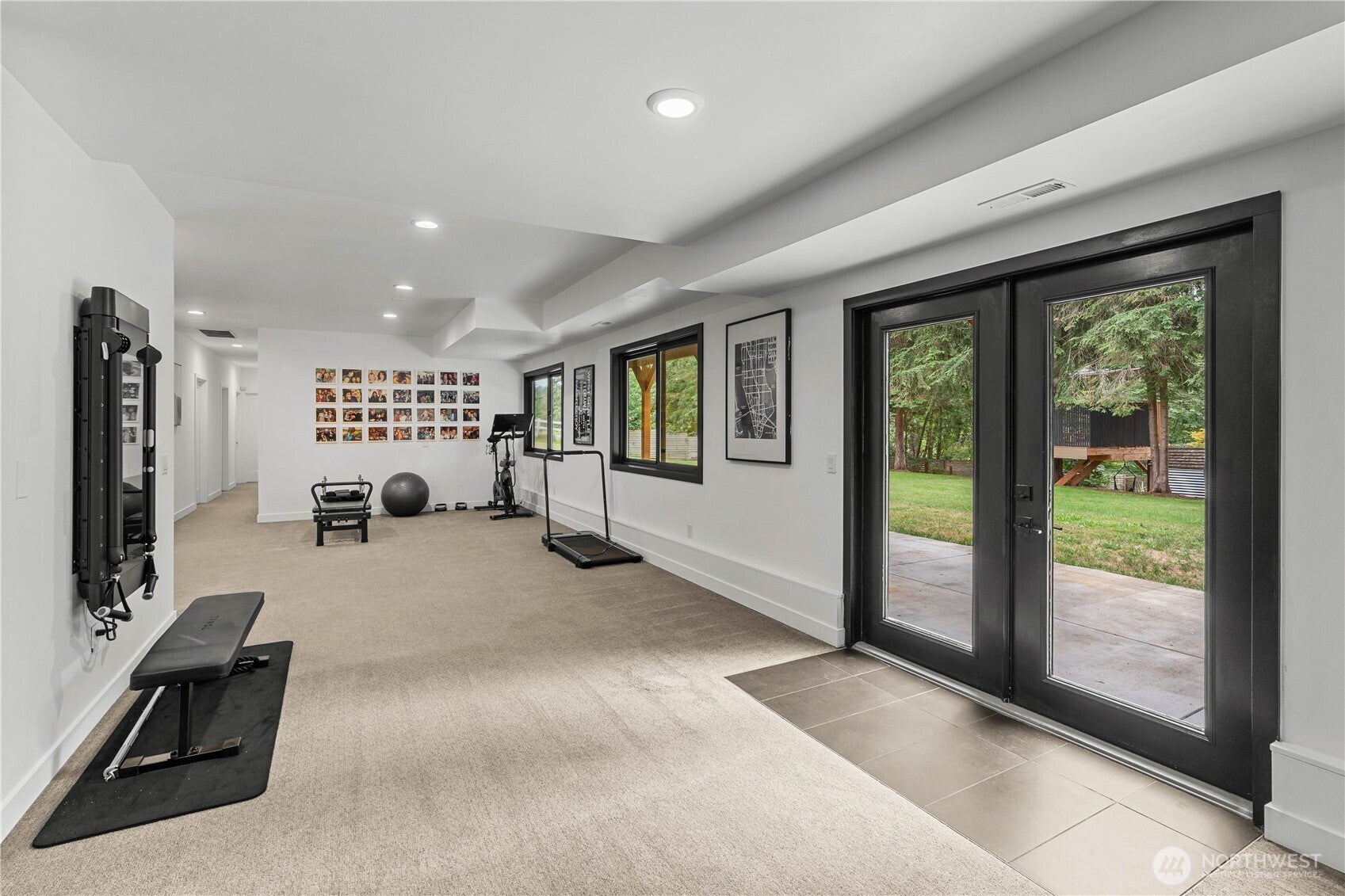 Issaquah, Washington, 98027, United States, 4 Bedrooms Bedrooms, ,3 BathroomsBathrooms,Residential,Active,1892601