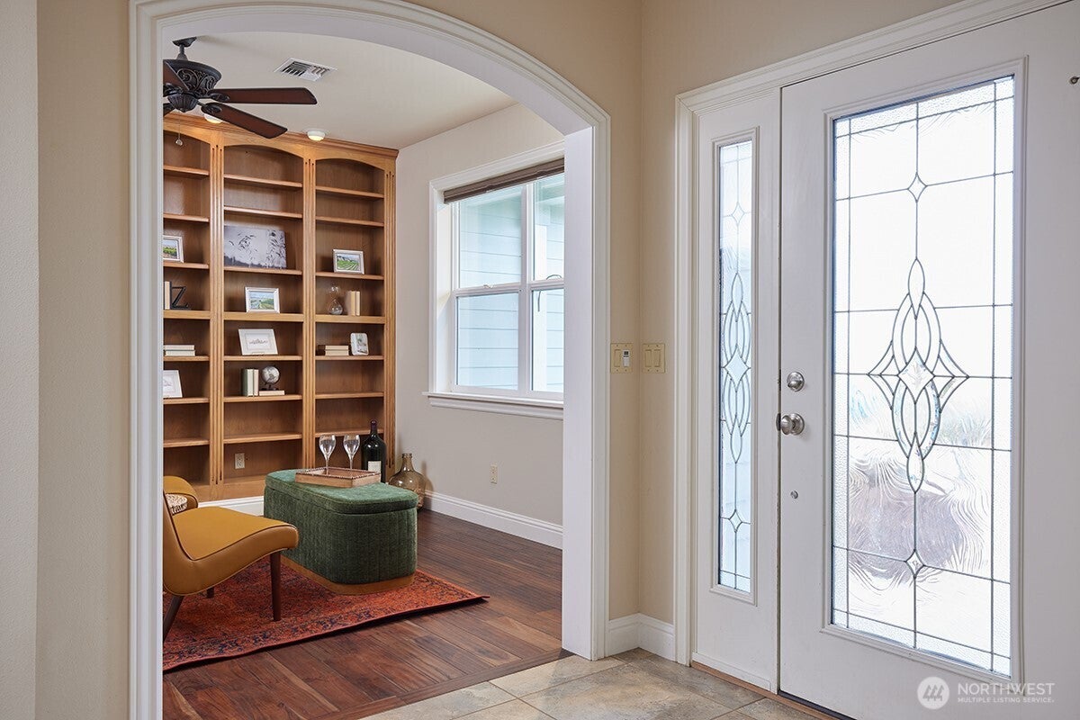 Walla Walla, Washington, 99362, United States, 5 Bedrooms Bedrooms, ,4 BathroomsBathrooms,Residential,Active,2001360