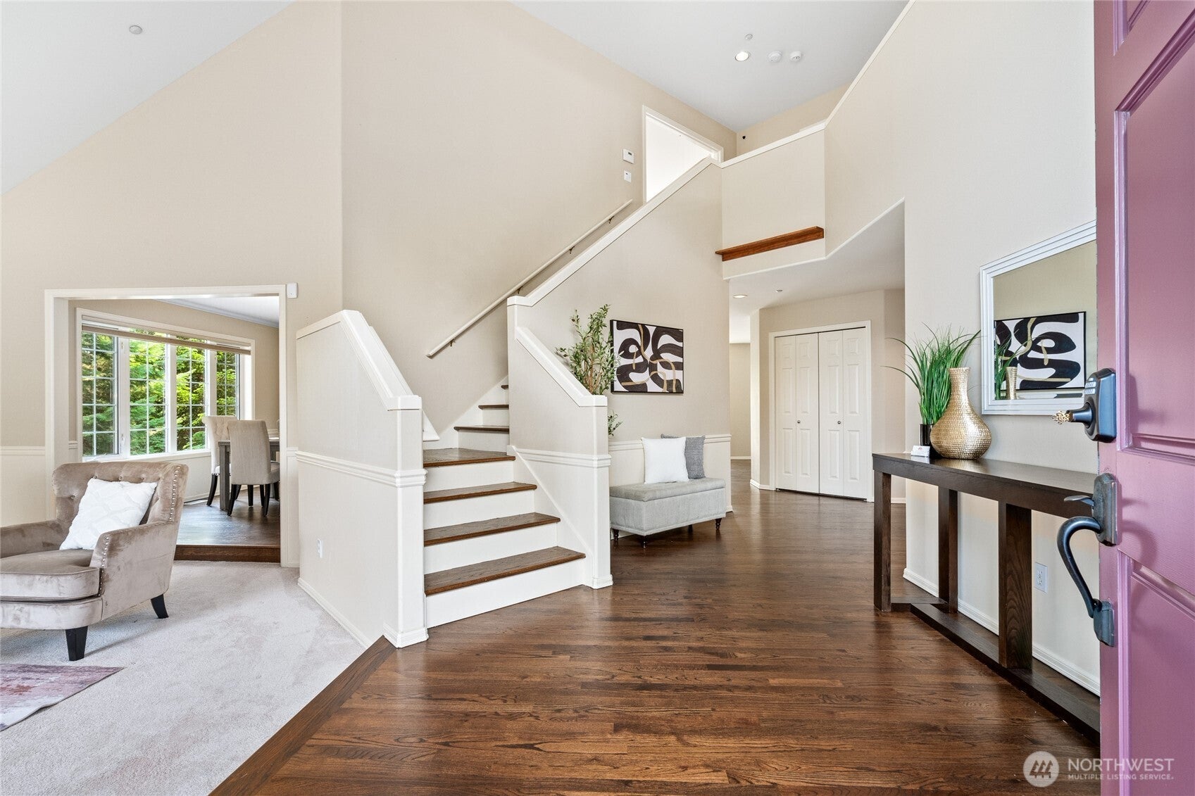 Issaquah, Washington, 98027, United States, 4 Bedrooms Bedrooms, ,2 BathroomsBathrooms,Residential,Active,1914844