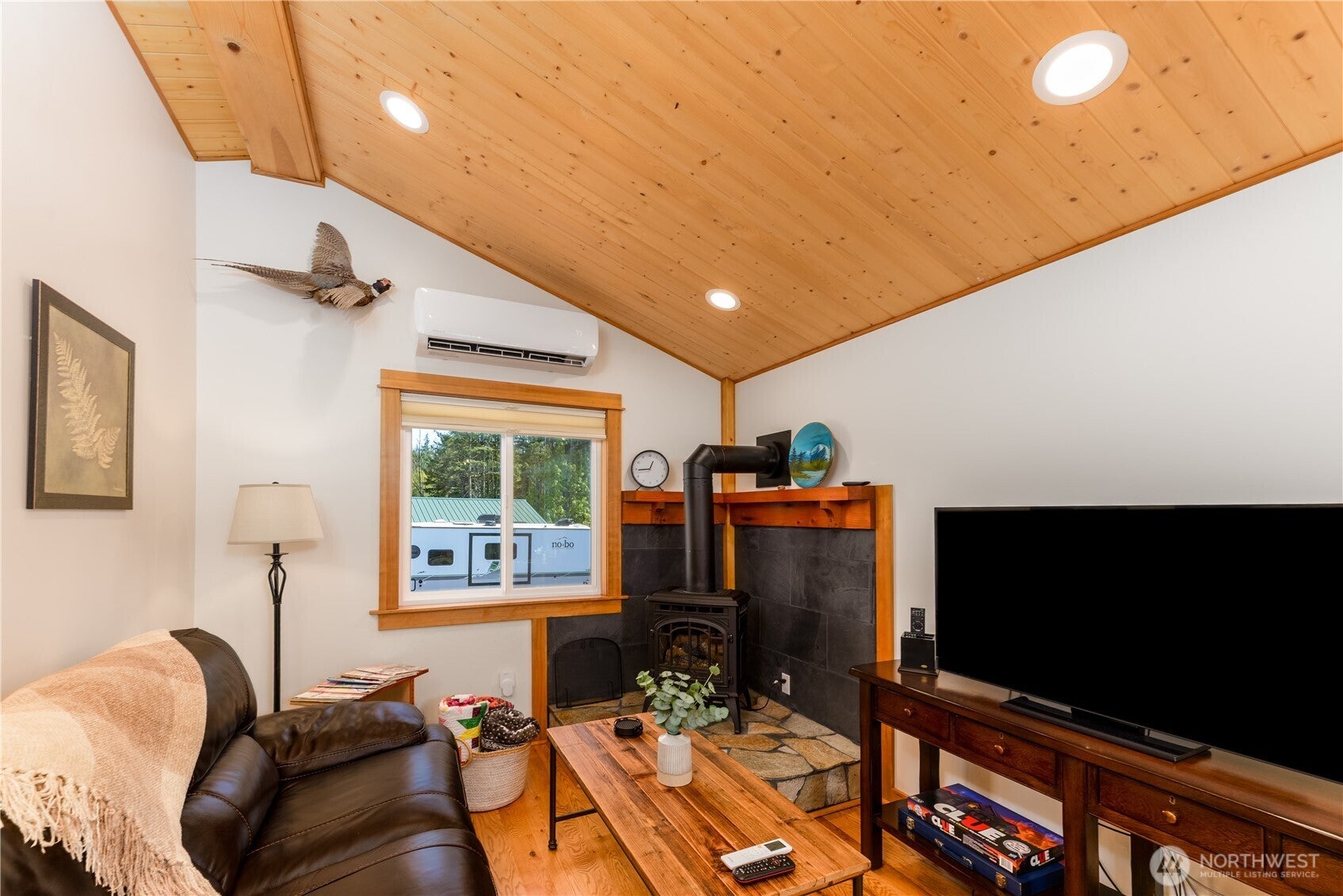 Sequim, Washington, 98382, United States, 5 Bedrooms Bedrooms, ,4 BathroomsBathrooms,Residential,Active,1945482