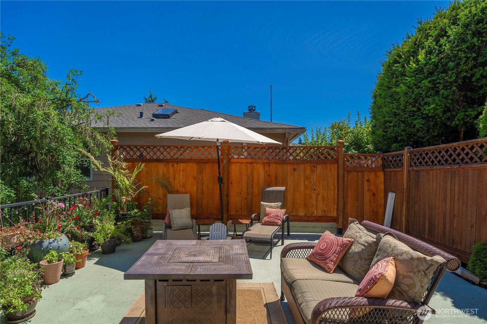 Tacoma, Washington, 98406, United States, 5 Bedrooms Bedrooms, ,4 BathroomsBathrooms,Residential,Active,2007284